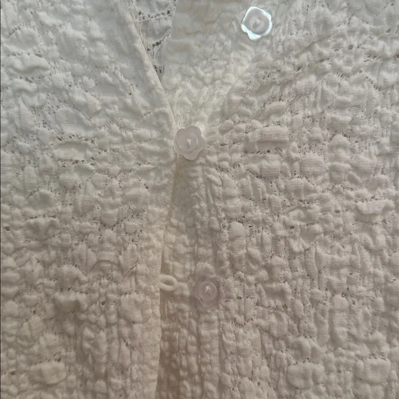 Women's White Textured Top - Picture 2 of 5